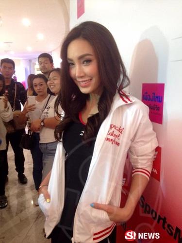 เมย์ พิชญ์นาฏ สาขากร 