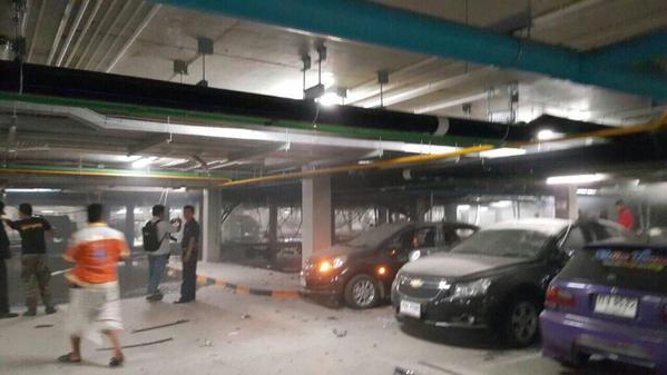 ระเบิดลานจอดรถเซ็นทรัลสมุย