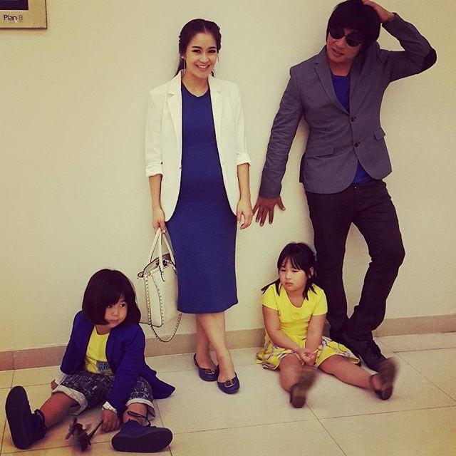 เปิ้ล นาคร