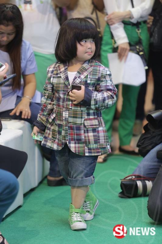 เปิ้ล นาคร