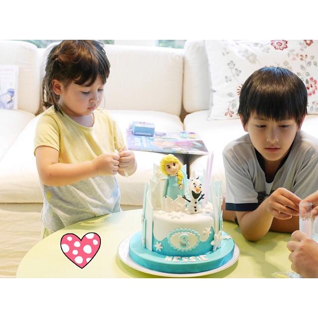 น้องแมค ลูกชายแหม่ม คัทลียา