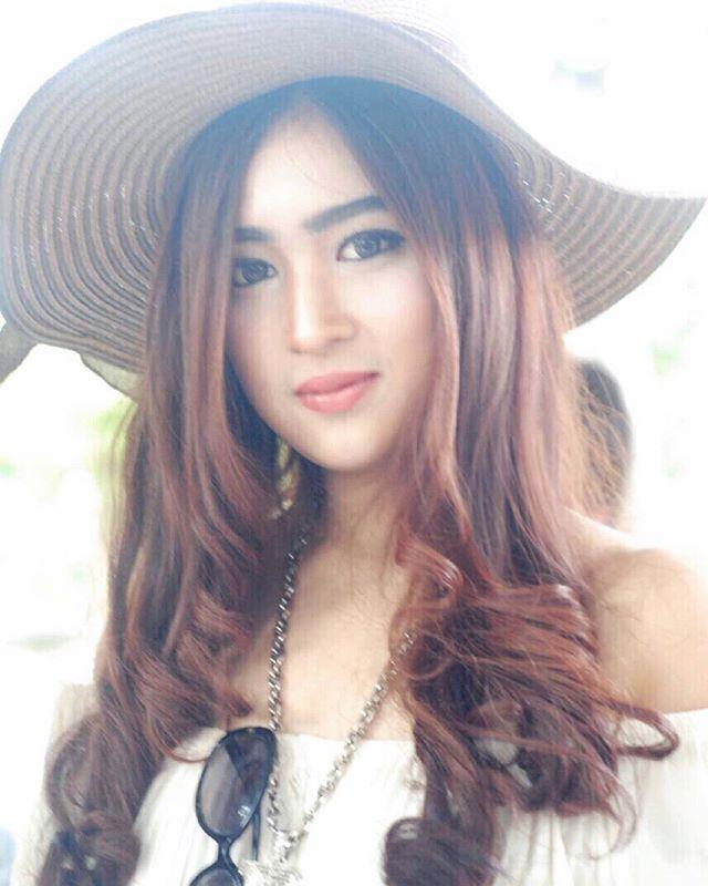 นก สโรชิน หลานเบิร์ด ธงไชย 