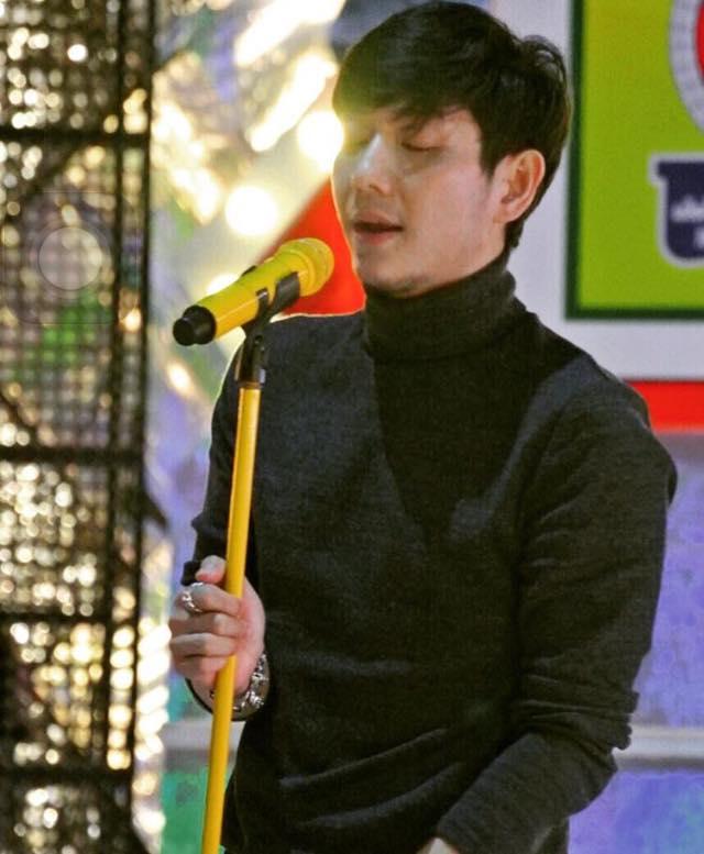 บอย อนุวัฒน์