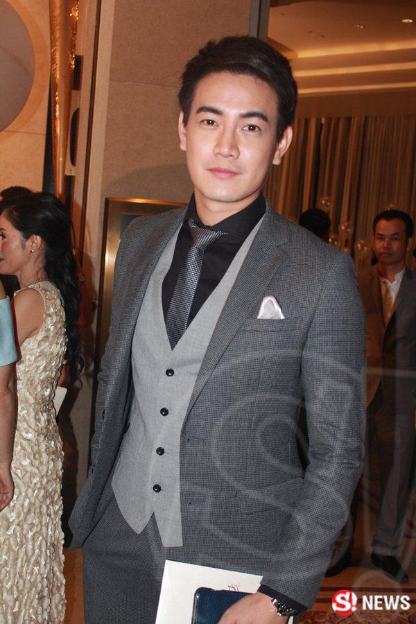 ฟลุ๊ค จิระ