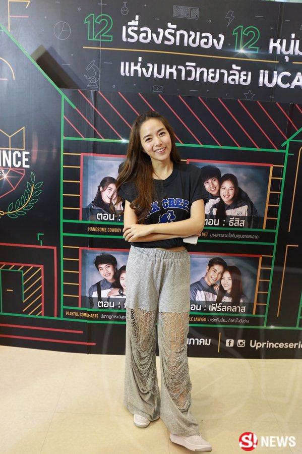 ใบเตย สุวพิชญ์