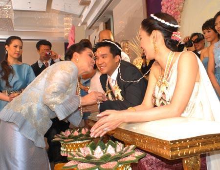 กบ สุวนันท์ บรู๊ค ดนุพร ปุณณกันต์