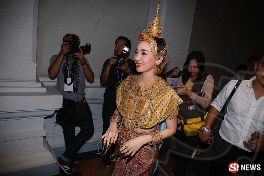 นุ่น วรนุช
