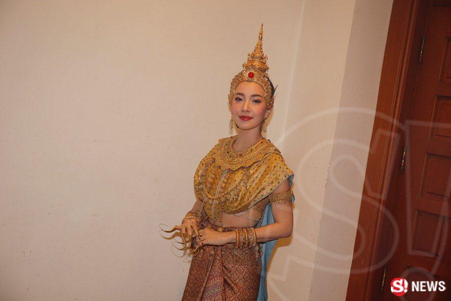 นุ่น วรนุช