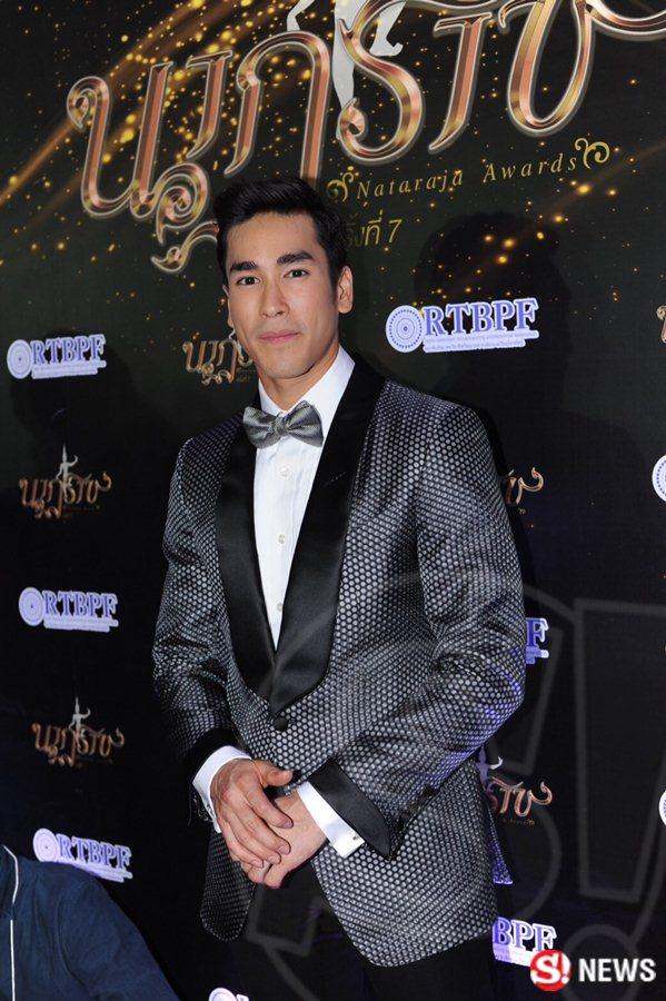 ณเดชน์ คูกิมิยะ