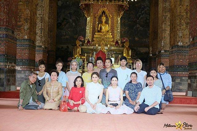 ชมพู่ อารยา ทำบุญวันเกิด