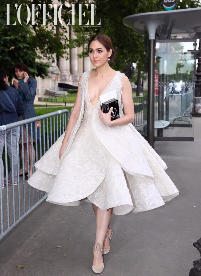 ชมพู่ อารยา  Paris Fashion Week 2016