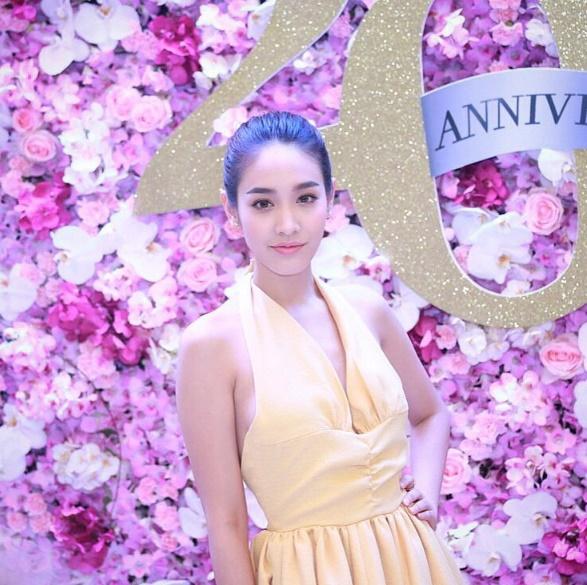 มิน พีชญา