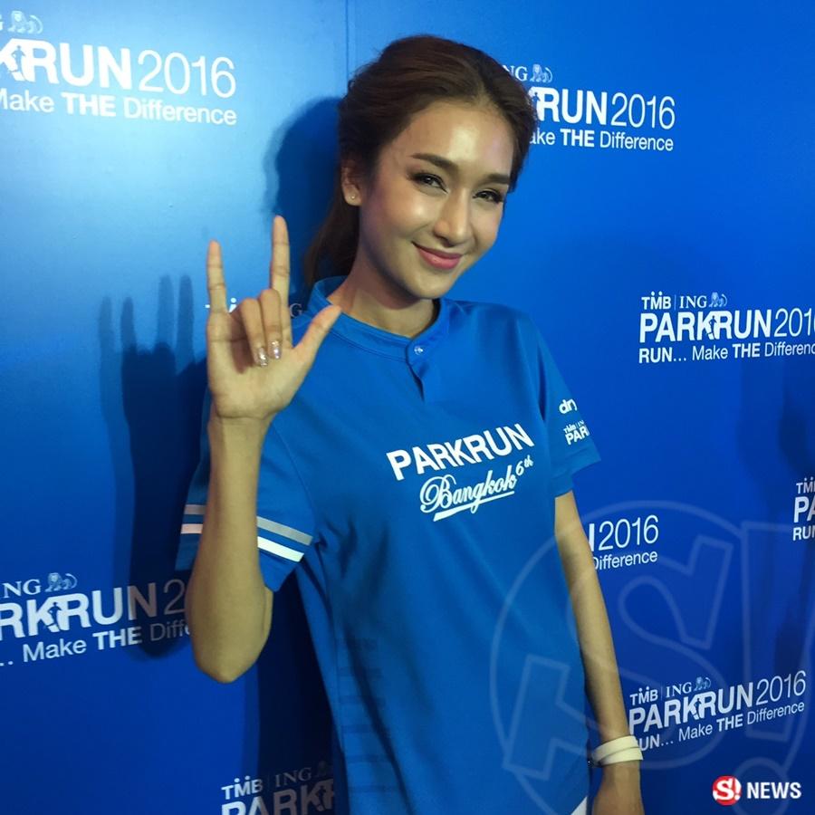 เนย โชติกา