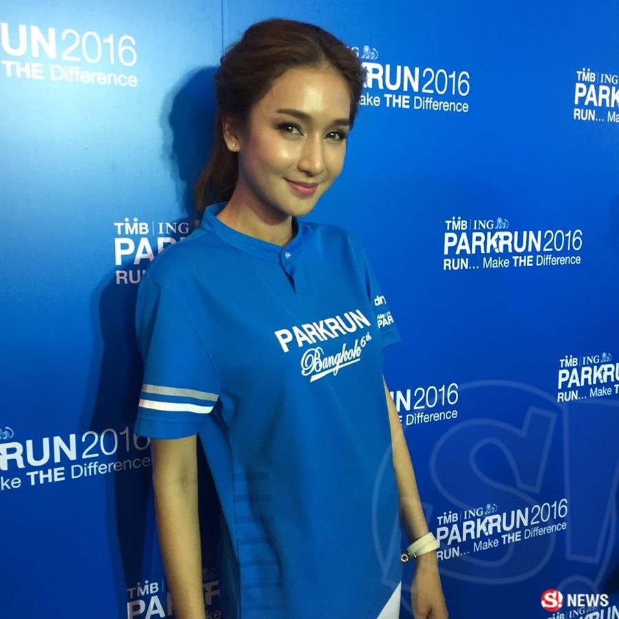 เนย โชติกา