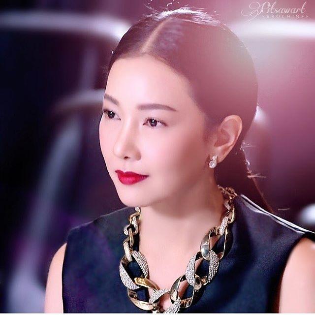 นุ่น วรนุช