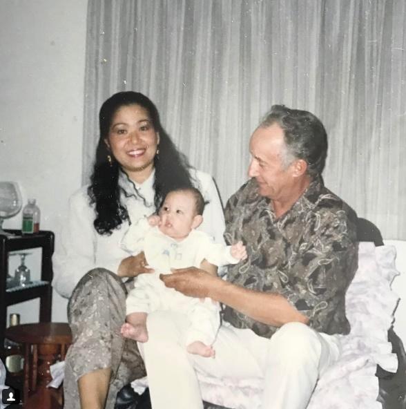 แซมมี่ เคาวเวลล์