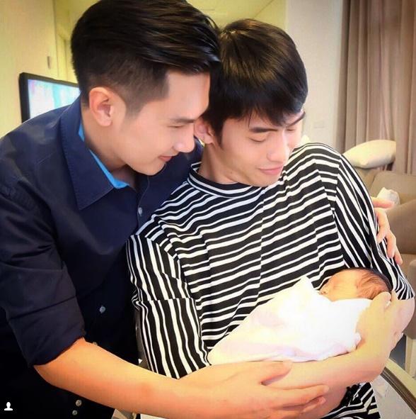 ดีเจมะตูม