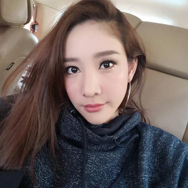 แตงโม นิดา