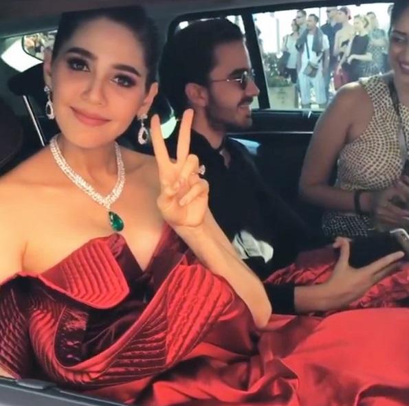 ชมพู่ อารยา