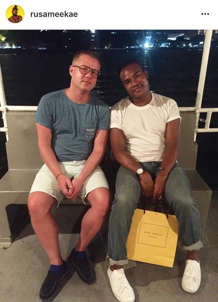 รัสมีแข ฟ้าเกื้อล้น - เจมส์