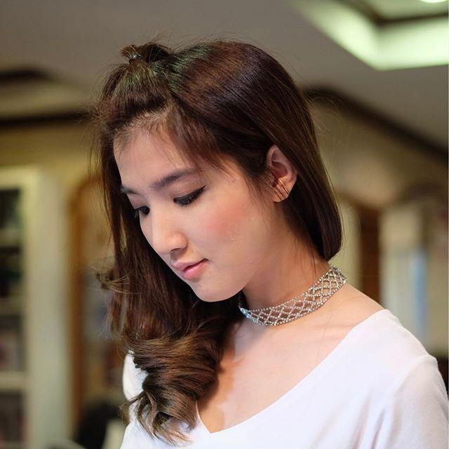 เธอ รวรีย์