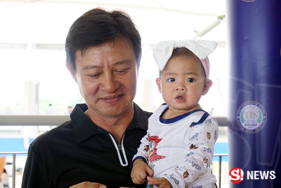 น้องอัญชัน