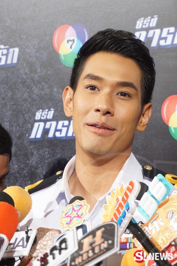 อ๋อม อรรคพันธ์