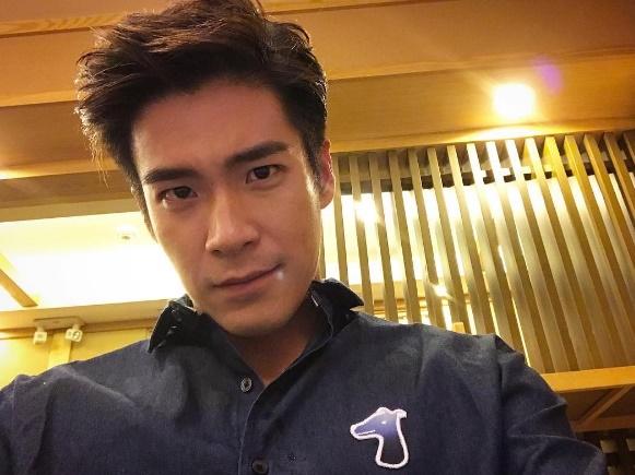 อาเล็ก ธีรเดช