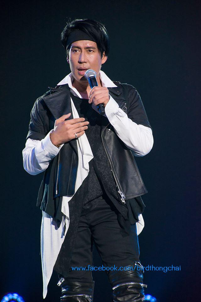 เบิร์ด ธงไชย
