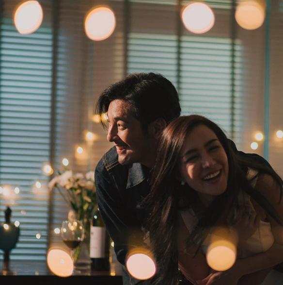หนุ่ม นิโคล