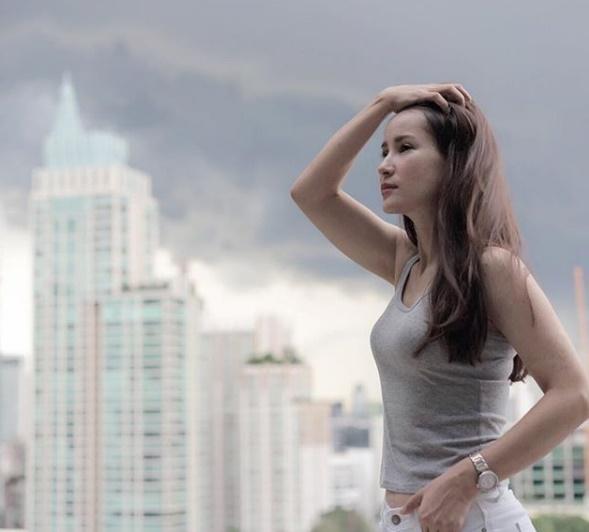 แอน ทองประสม