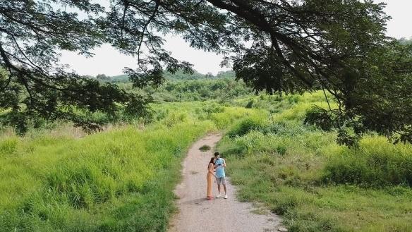 เมทัล สุขขาว