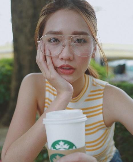 เมทัล สุขขาว