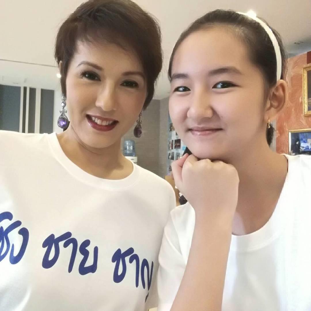 แวร์ โซว - น้องคนดี ภริตพร