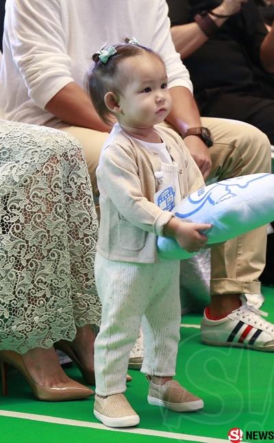 แอน อลิชา - ภูริ หิรัญพฤกษ์ - น้องริชา