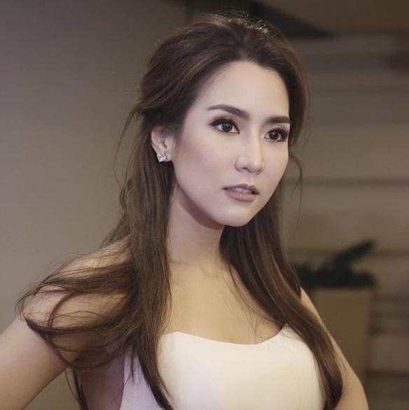 จั๊กจั่น อคัมย์สิริ