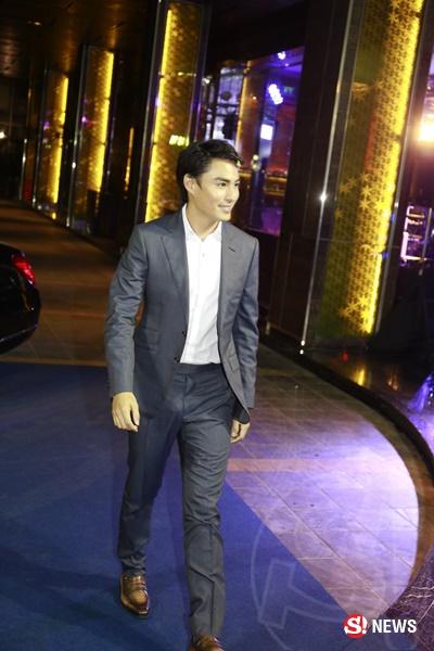 นาวิน ต้าร์