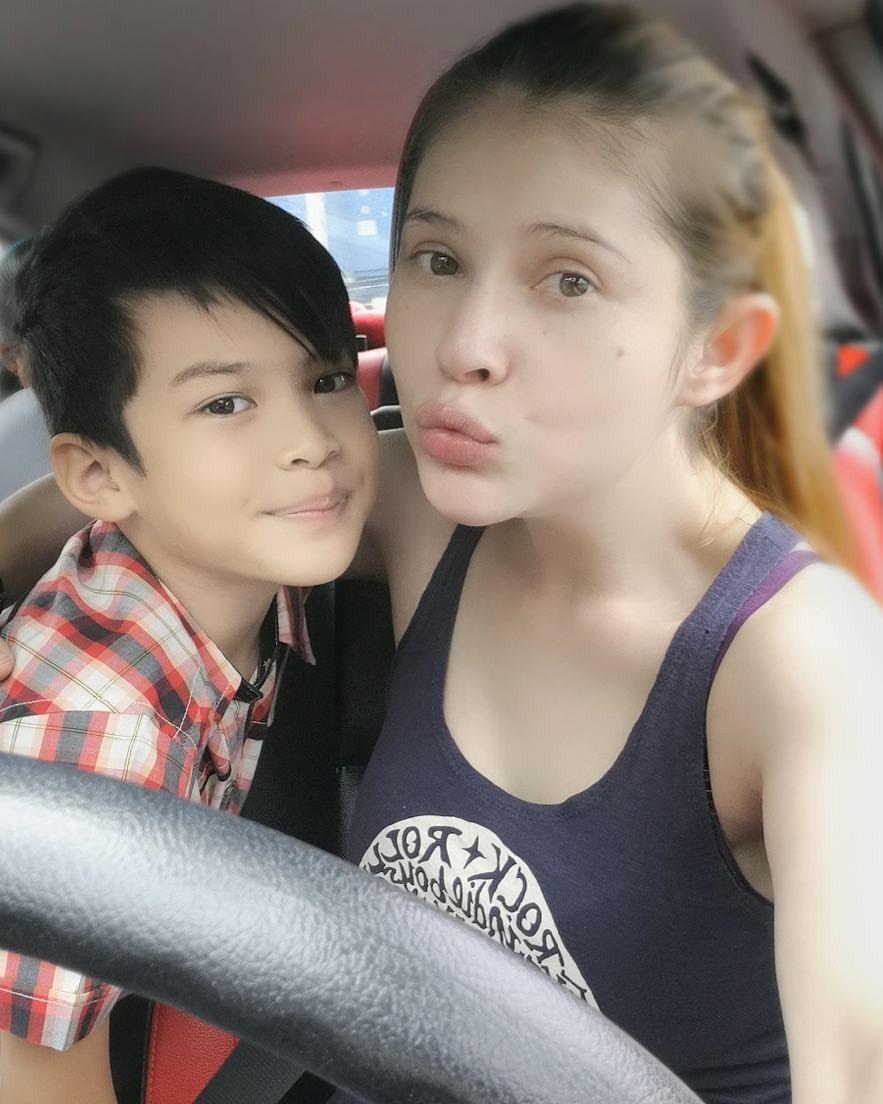 แอนนี่ ฑีฆายุ