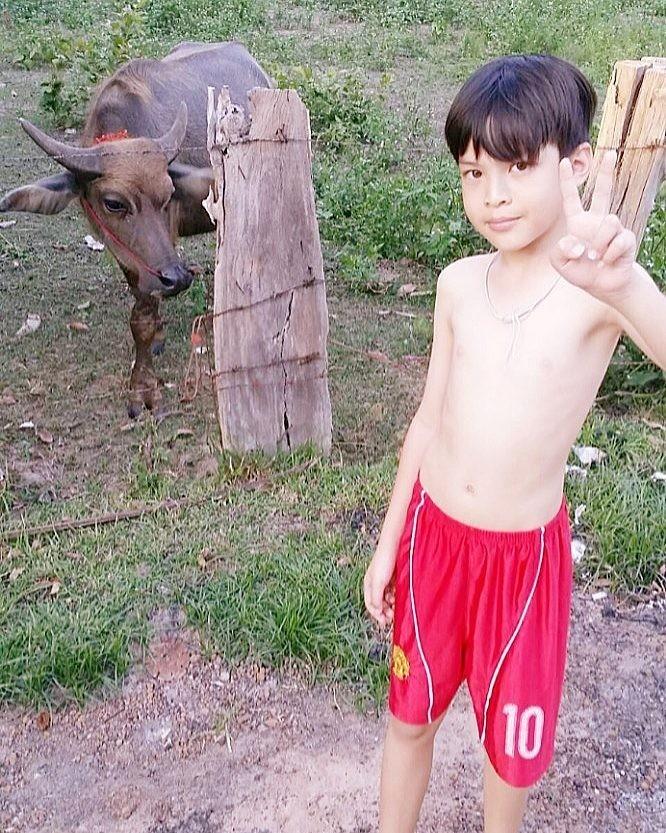 แอนนี่ ฑีฆายุ