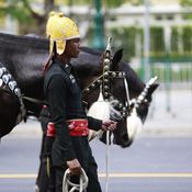 พิธีซ้อมย่อยริ้วขบวนพระบรมราชอิสริยยศ