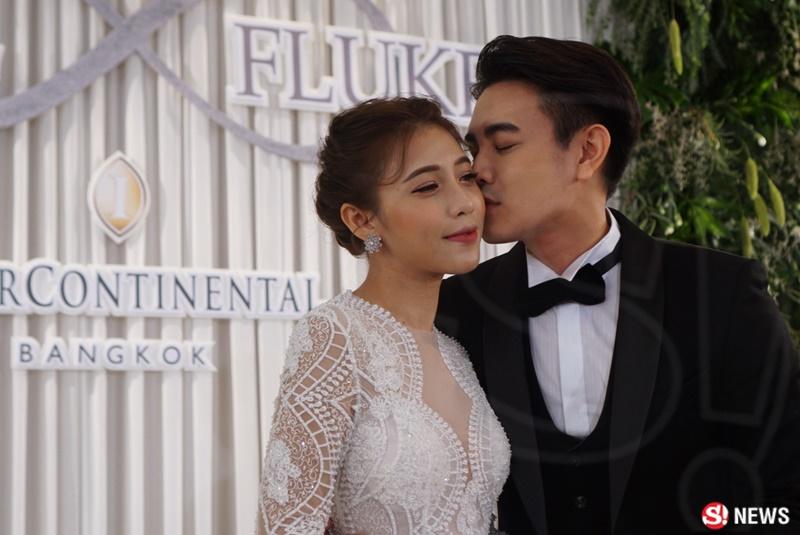 ฟลุค แอปเปิ้ล แต่งงาน