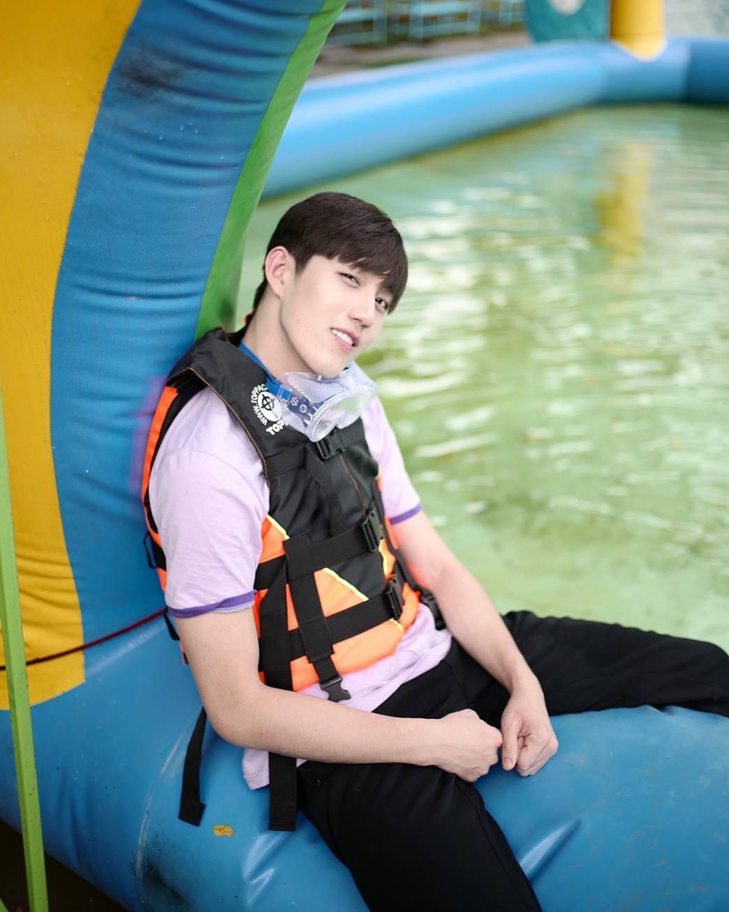 ต่อ ธนภพ