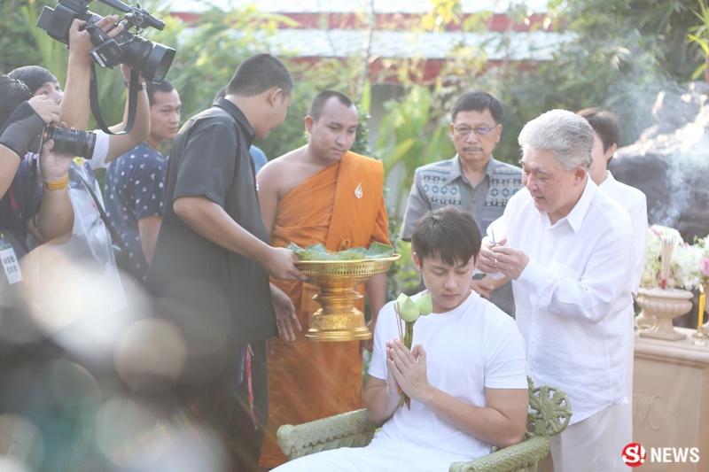 หมาก ปริญ กับ นายประวิทย์