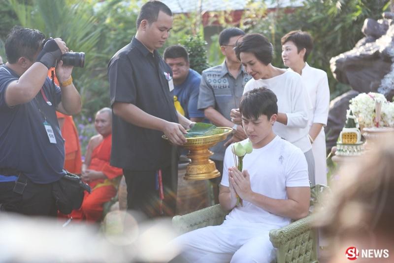 หมาก ปริญ บวช