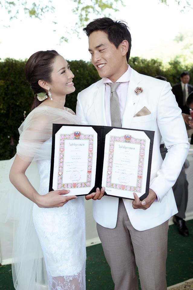 แอฟ ทักษอร สงกรานต์ เตชะณรงค์