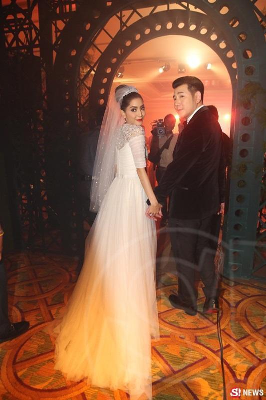 พิงกี้ สาวิกา ไฮโซเพชร อิทธิ