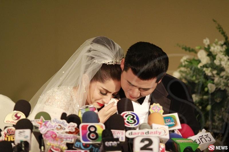 พิงกี้ สาวิกา ไฮโซเพชร อิทธิ