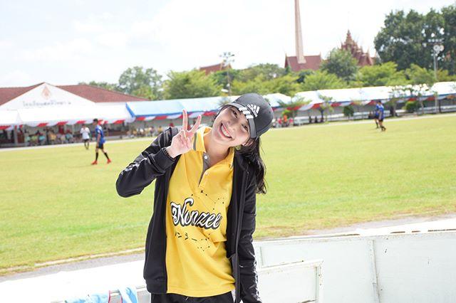 เบสท์ รักษ์วนีย์ ลูกสาว สมรักษ์ คำสิงห์