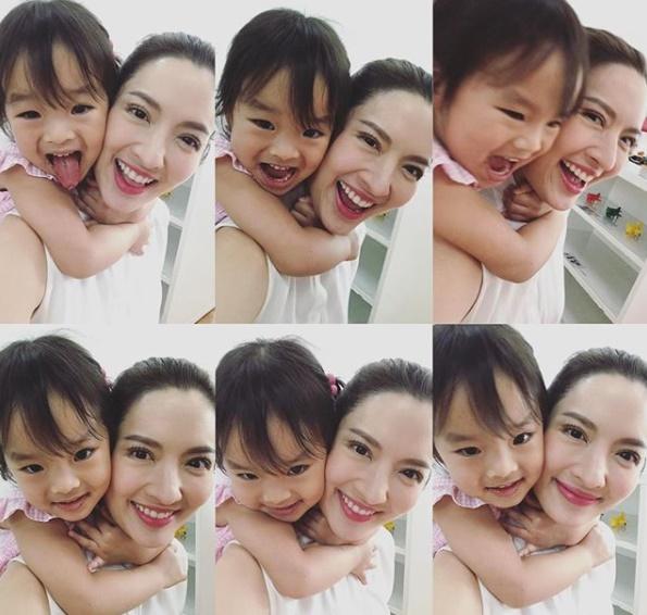 แอฟ ทักษอร