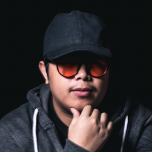 ณัฐพงศ์ สุริยะมา (DJ Mr.Bus)